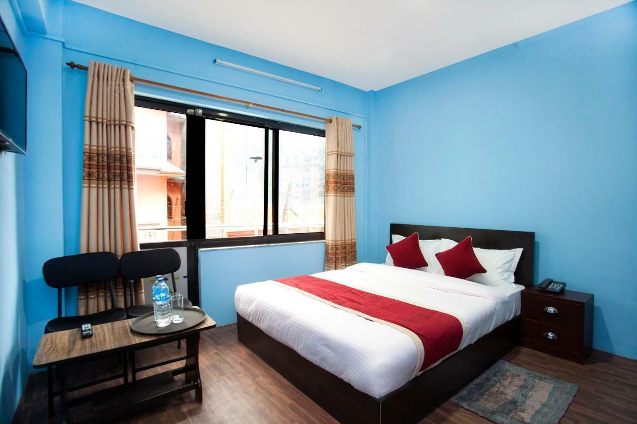 Hotel Crossroads กาฐมาณฑุ ภายนอก รูปภาพ