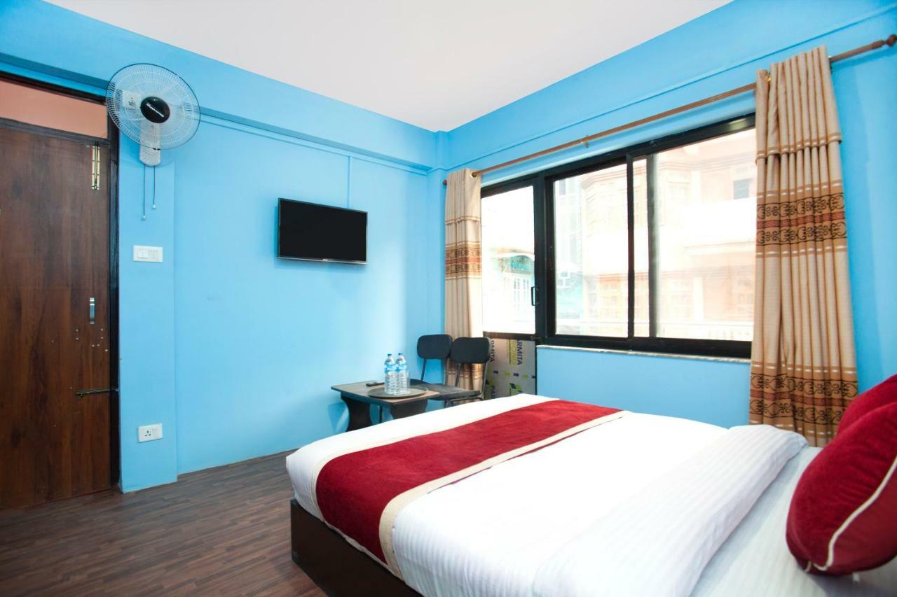 Hotel Crossroads กาฐมาณฑุ ภายนอก รูปภาพ