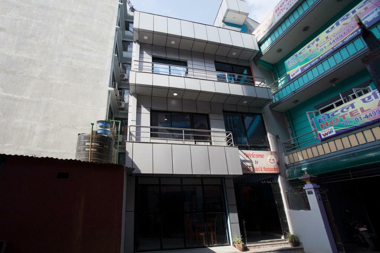 Hotel Crossroads กาฐมาณฑุ ภายนอก รูปภาพ