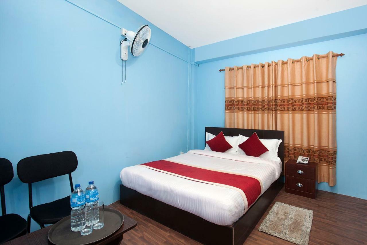 Hotel Crossroads กาฐมาณฑุ ภายนอก รูปภาพ