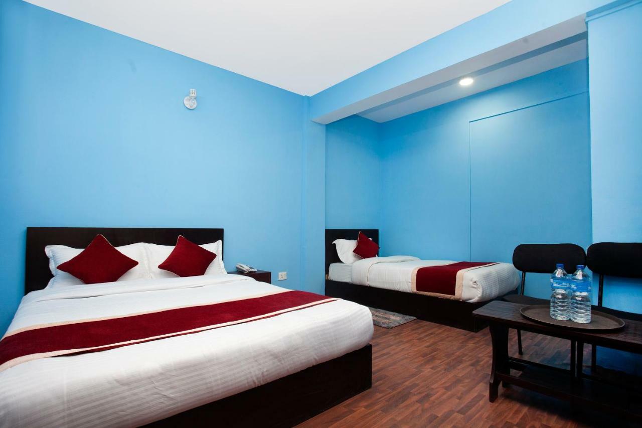 Hotel Crossroads กาฐมาณฑุ ภายนอก รูปภาพ